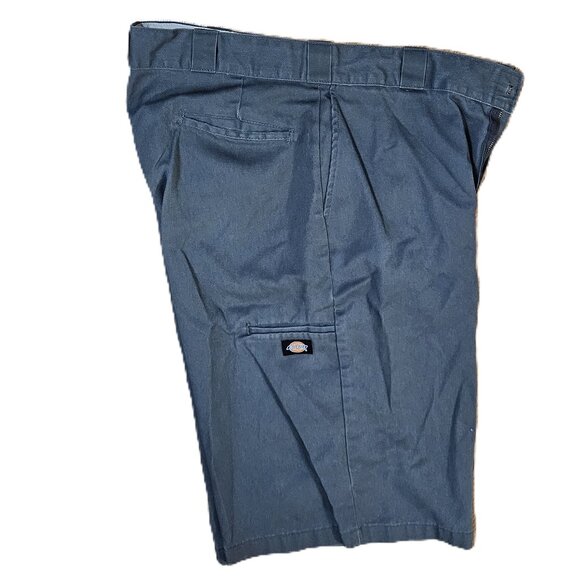 Dickies Work Shorts Loose Fit, Multi-Pocket, ~15” Inseam, Green - Size 38 - Picture 4 of 14